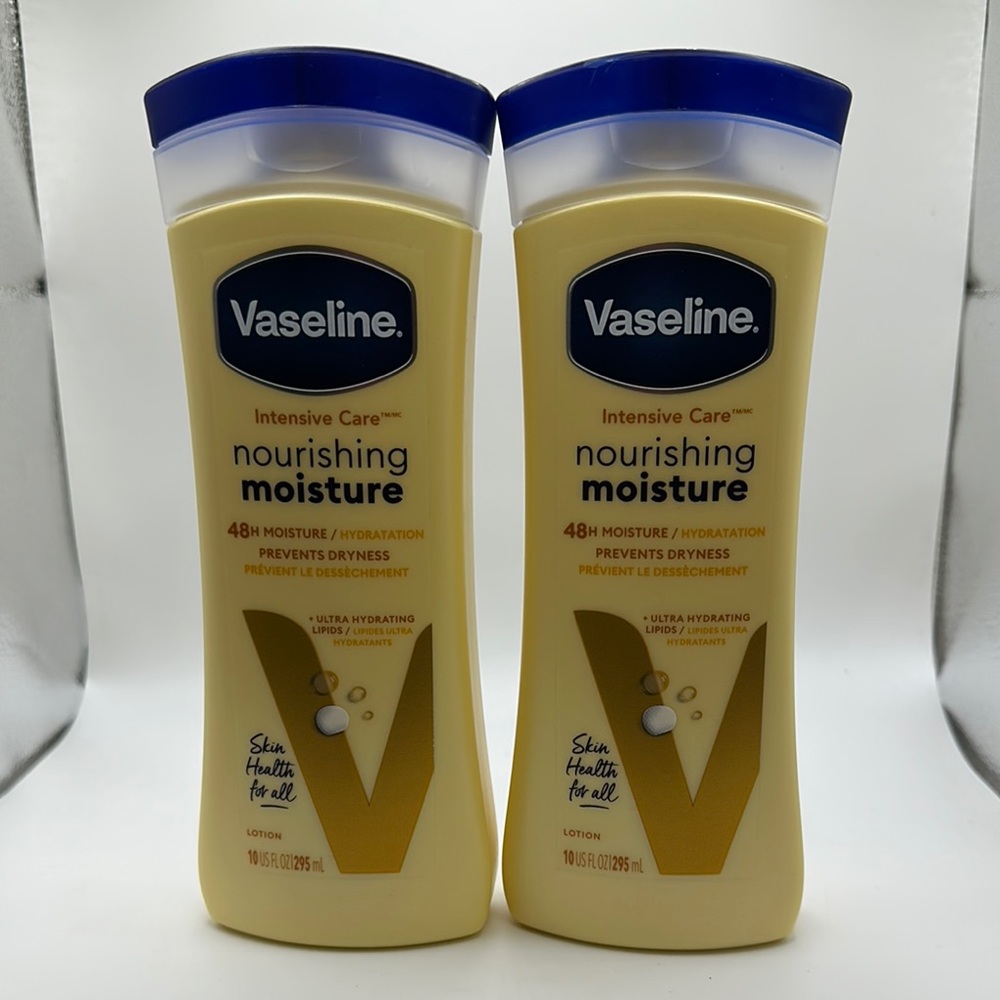 Vaseline Nourishing Moisture Lotion